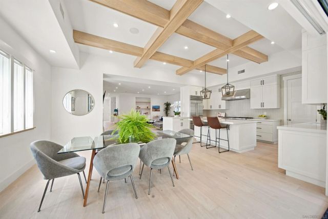 5673 Linda Rosa Ave, La Jolla, CA 92037