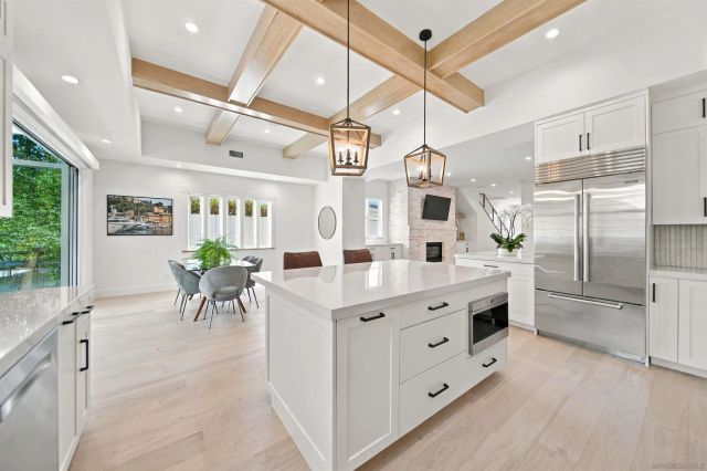 5673 Linda Rosa Ave, La Jolla, CA 92037