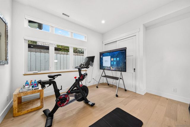 5673 Linda Rosa Ave, La Jolla, CA 92037