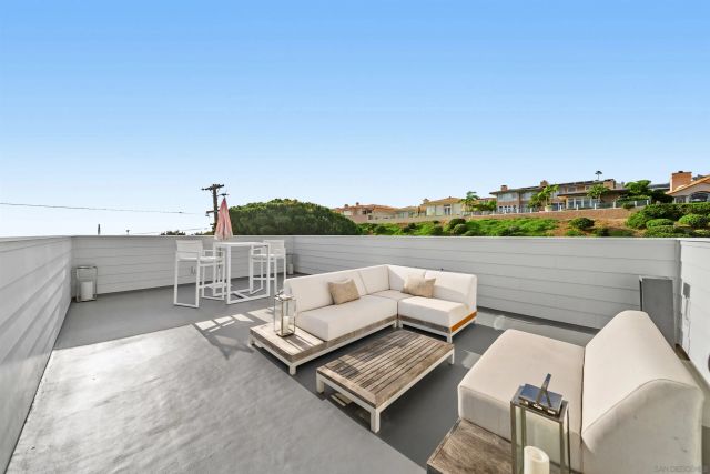 5673 Linda Rosa Ave, La Jolla, CA 92037