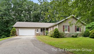 16565 Greenly Street, Holland, MI 49424