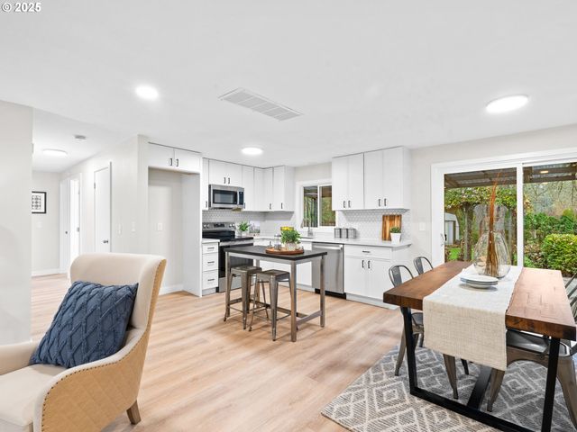 11630 Sw TIGARD St, Tigard, OR 97223