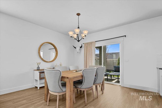 2085 N Concha Ct, Middleton, ID 83644