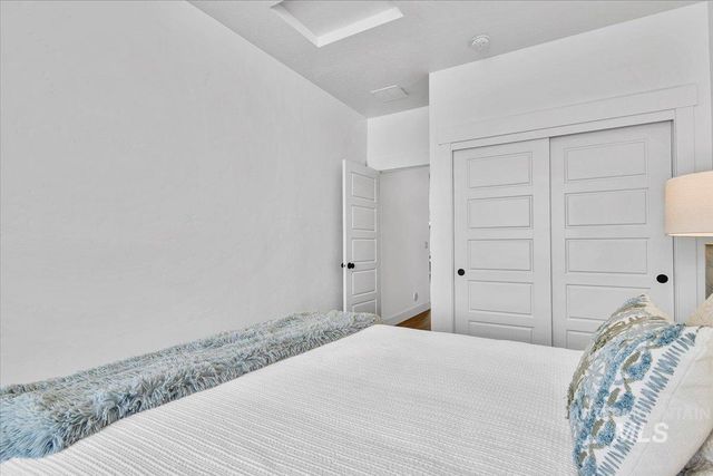 2085 N Concha Ct, Middleton, ID 83644