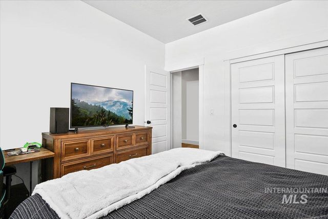 2085 N Concha Ct, Middleton, ID 83644