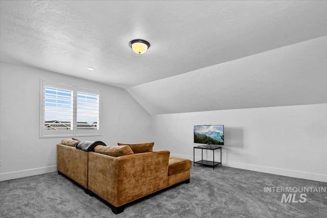 2085 N Concha Ct, Middleton, ID 83644