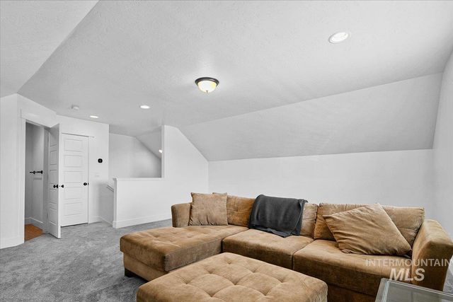 2085 N Concha Ct, Middleton, ID 83644