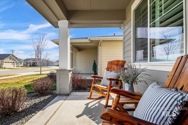 2085 N Concha Ct, Middleton, ID 83644