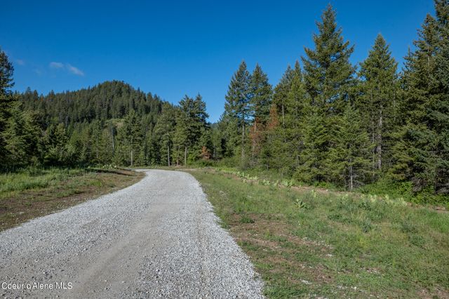 NKA Lot 3 Flat Iron, Spirit Lake, ID 83869
