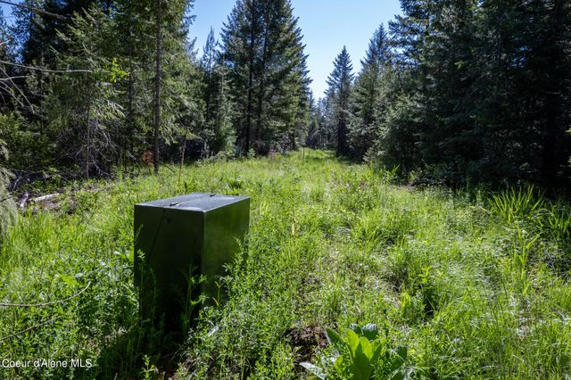 NKA Lot 3 Flat Iron, Spirit Lake, ID 83869