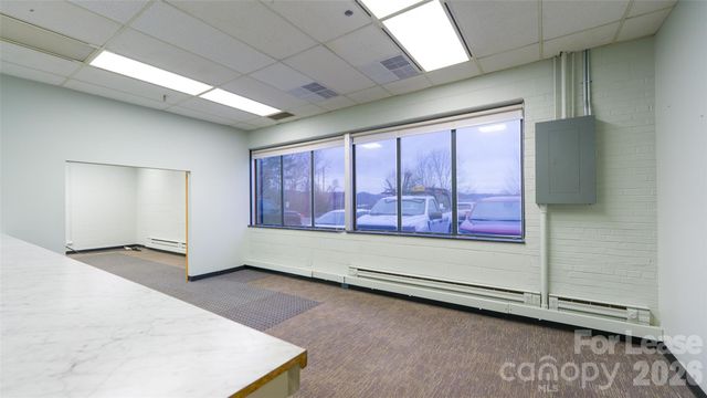 128 Bingham Road Suite 700, Asheville, NC 28806