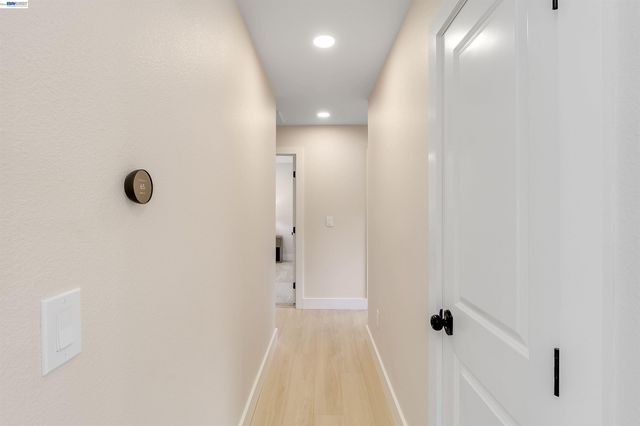 1121 N P St, Livermore, CA 94551