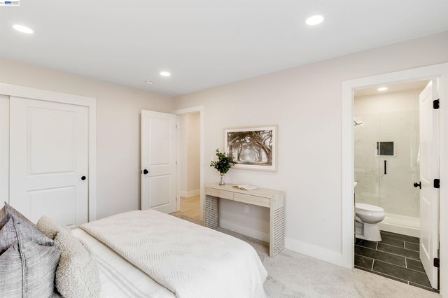 1121 N P St, Livermore, CA 94551