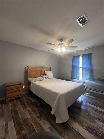 972 Tara Avenue, Lake Charles, LA 70611