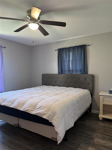 972 Tara Avenue, Lake Charles, LA 70611