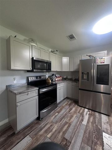 972 Tara Avenue, Lake Charles, LA 70611