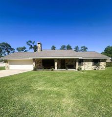 972 Tara Avenue, Lake Charles, LA 70611