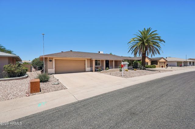9506 W CEDAR HILL Circle N, Sun City, AZ 85351