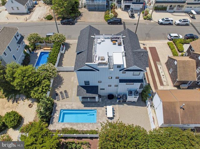 115 9TH ST, Beach Haven, NJ 08008