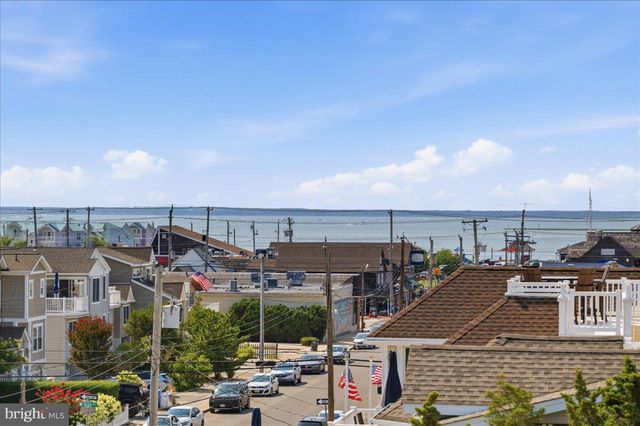 115 9TH ST, Beach Haven, NJ 08008