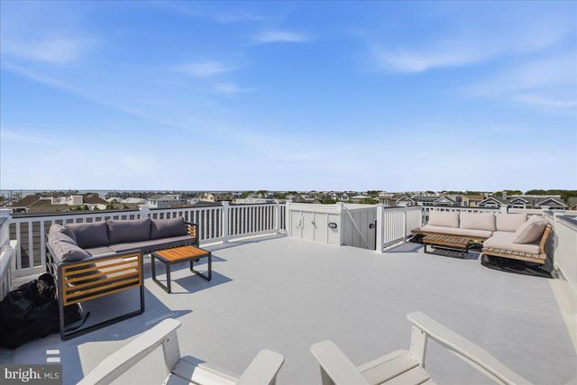 115 9TH ST, Beach Haven, NJ 08008