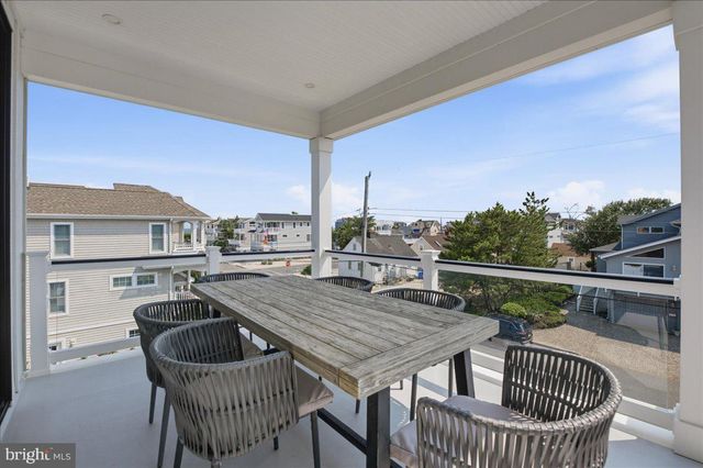 115 9TH ST, Beach Haven, NJ 08008