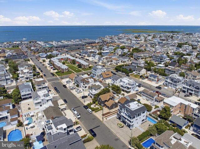 115 9TH ST, Beach Haven, NJ 08008