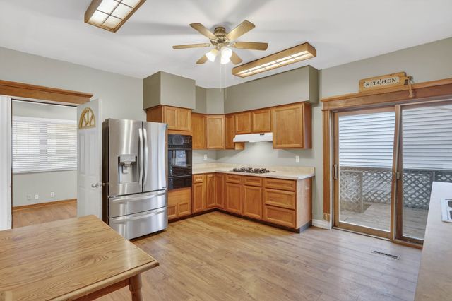 1210 Fairview Avenue, Rockford, IL 61101