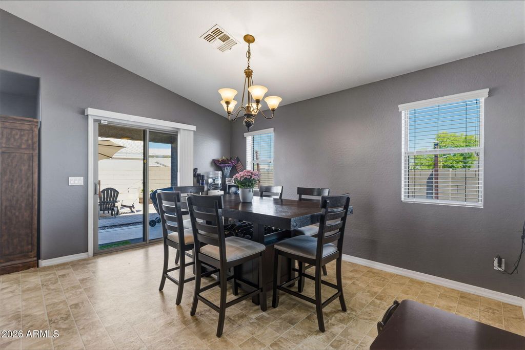 Image 24 of property listing at 4650 N 112TH Avenue, Phoenix, AZ 85037
