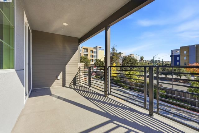 498 Trace Lane, Hayward, CA 94544