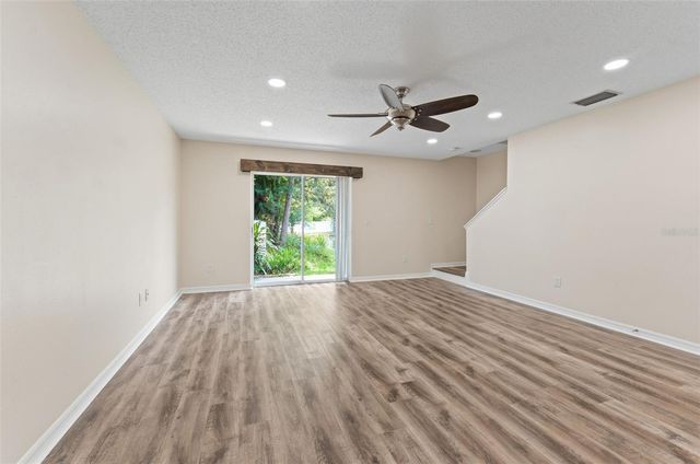 8421 EDGEWATER PLACE BOULEVARD, Tampa, FL 33615