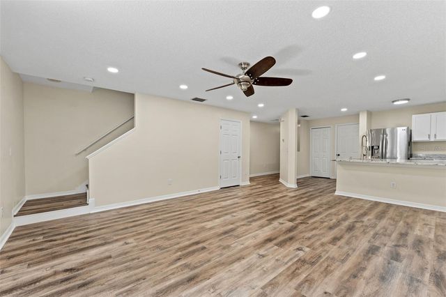 8421 EDGEWATER PLACE BOULEVARD, Tampa, FL 33615
