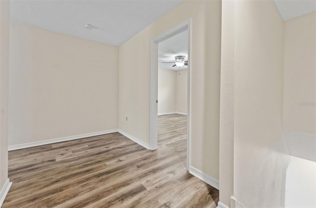 Image 11 of property listing at 8421 EDGEWATER PLACE BOULEVARD, Tampa, FL 33615