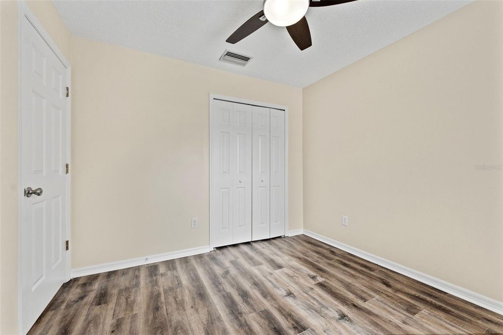 Image 21 of property listing at 8421 EDGEWATER PLACE BOULEVARD, Tampa, FL 33615