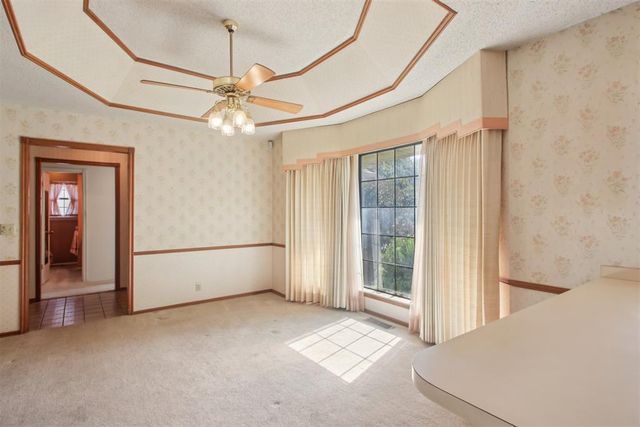 1401 Harding Avenue, Edmond, OK 73013