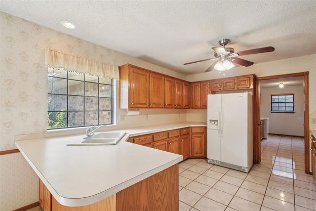 1401 Harding Avenue, Edmond, OK 73013