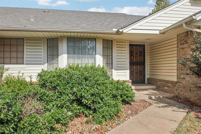 1401 Harding Avenue, Edmond, OK 73013