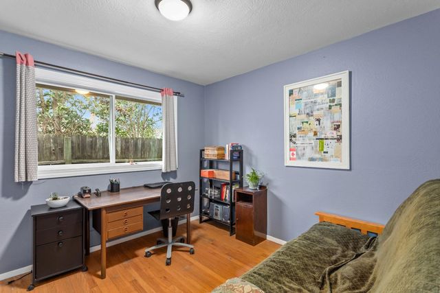 6449 Holstein Way, Sacramento, CA 95831