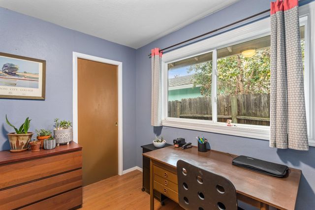 6449 Holstein Way, Sacramento, CA 95831