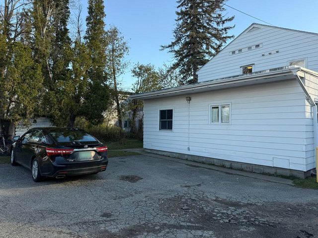 230 North Street, Burlington, VT 05401