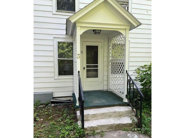 230 North Street, Burlington, VT 05401