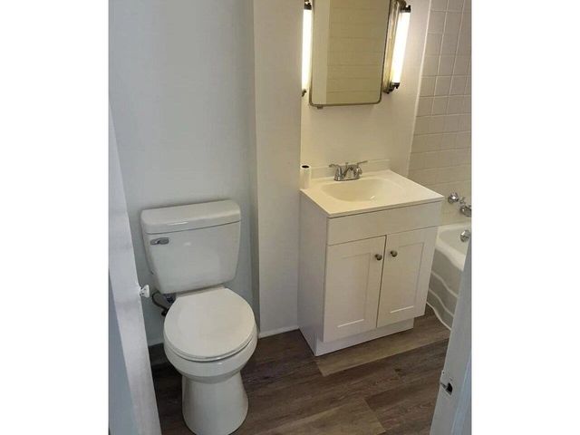 230 North Street, Burlington, VT 05401