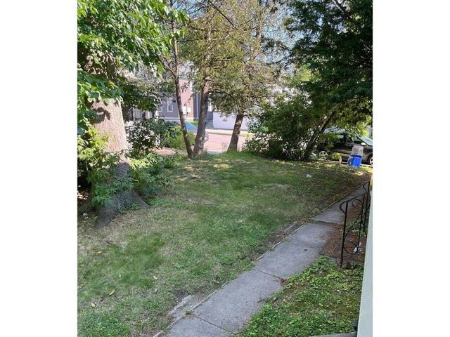 230 North Street, Burlington, VT 05401