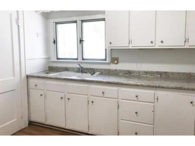 230 North Street, Burlington, VT 05401