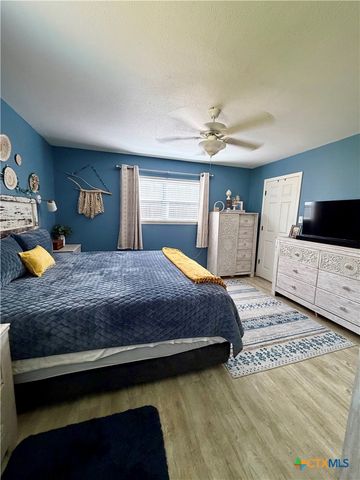 309 Hessler Drive, Hallettsville, TX 77964