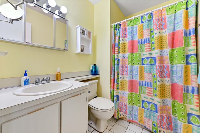 6414 Chasewood Drive H, Jupiter, FL 33458