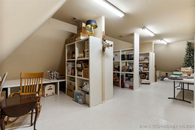 2524 E 66th Place, Tulsa, OK 74136