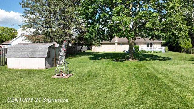 2399 Plainview Drive, Flushing, MI 48433