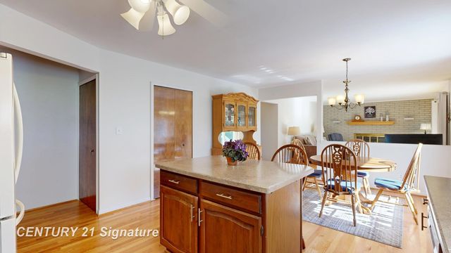 2399 Plainview Drive, Flushing, MI 48433