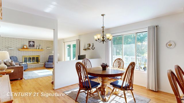 2399 Plainview Drive, Flushing, MI 48433